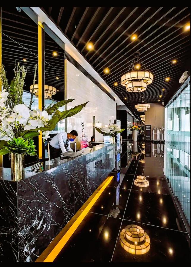 Air Residences Condominium Deluxe Manila Eksteriør billede